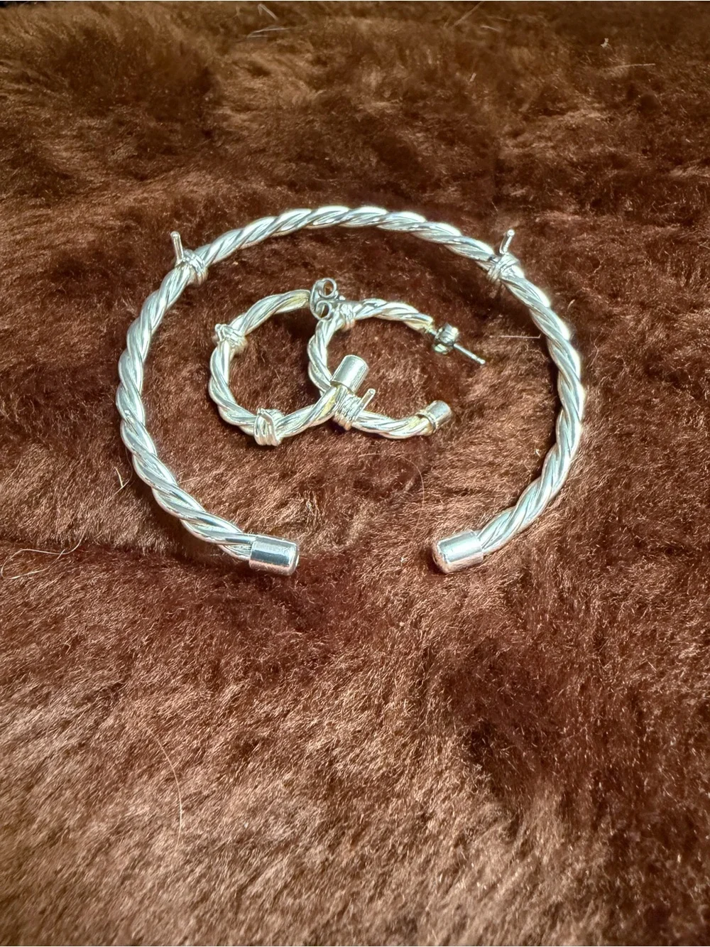 Montana Silversmiths Silver Barbed Wire Earrings and Bangle Set